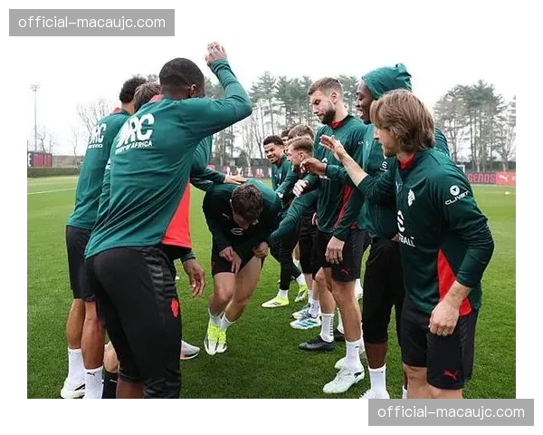 马竞中卫希门尼斯持续伤缺，后防线轮换稳定性受影响